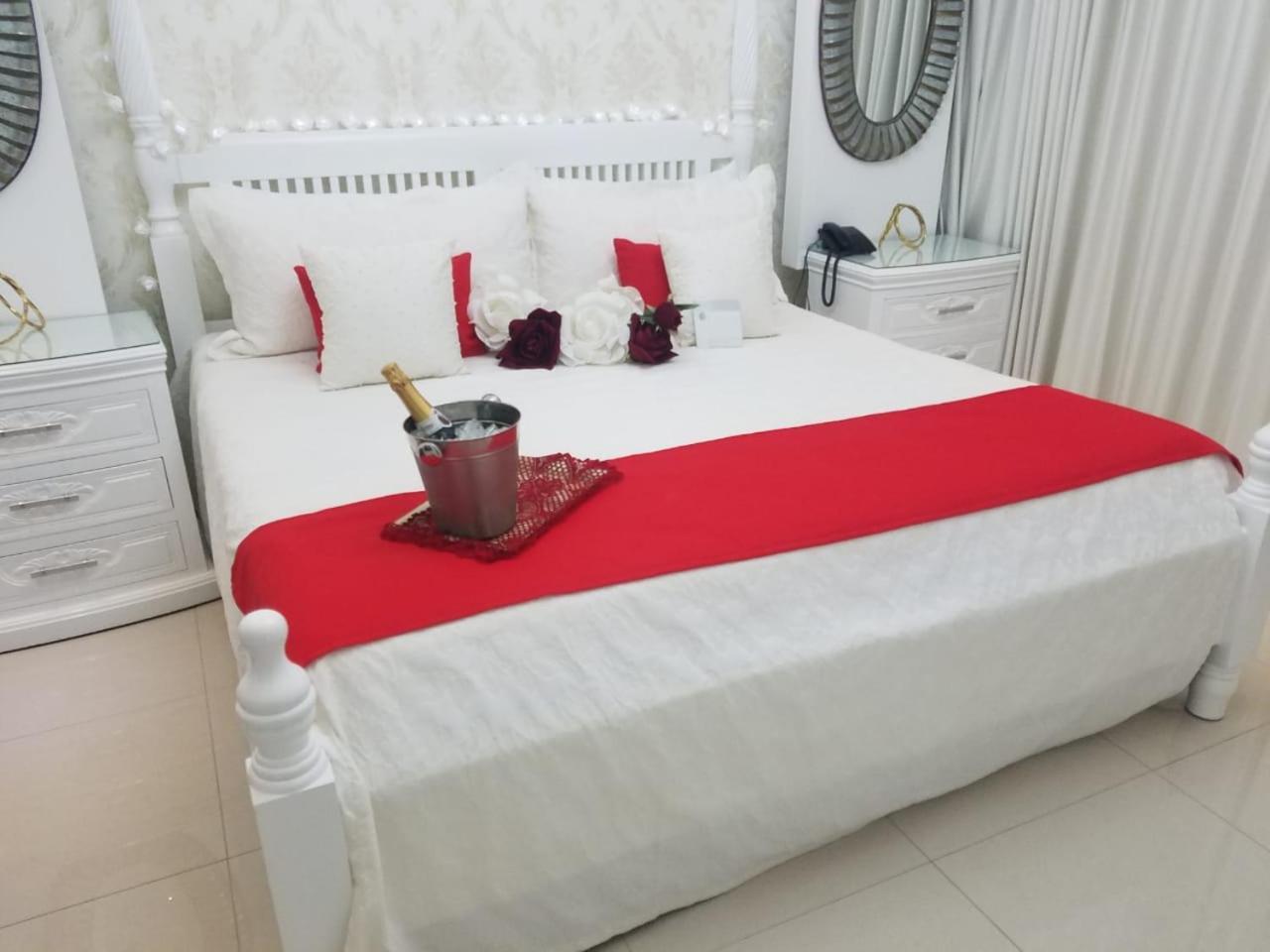 Green Palace Hotel Moca Dış mekan fotoğraf